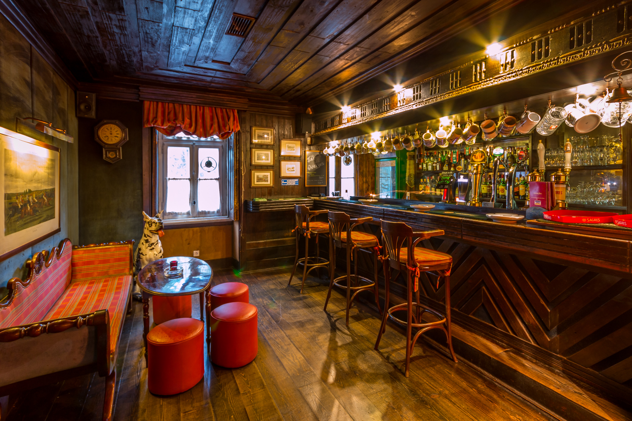 The Beer Hunter Pub
